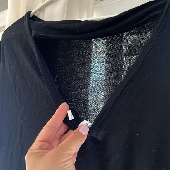 Gap V-back black jersey tunic dress size small - Picture 3 of 3